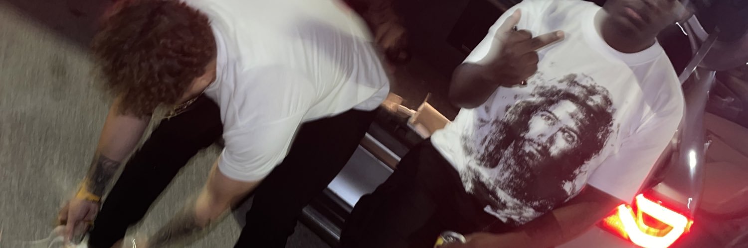 Xavier28__'s profile banner image