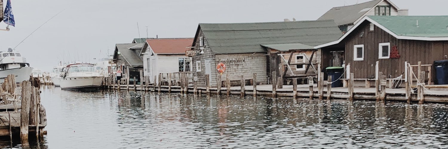 chlowinn's profile banner image
