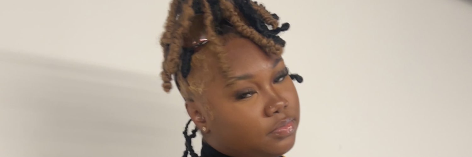 keahniii's profile banner image