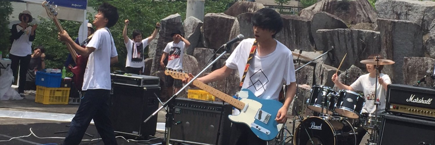 blue_official4's profile banner image