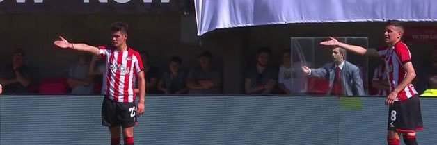 andrepetre_'s profile banner image