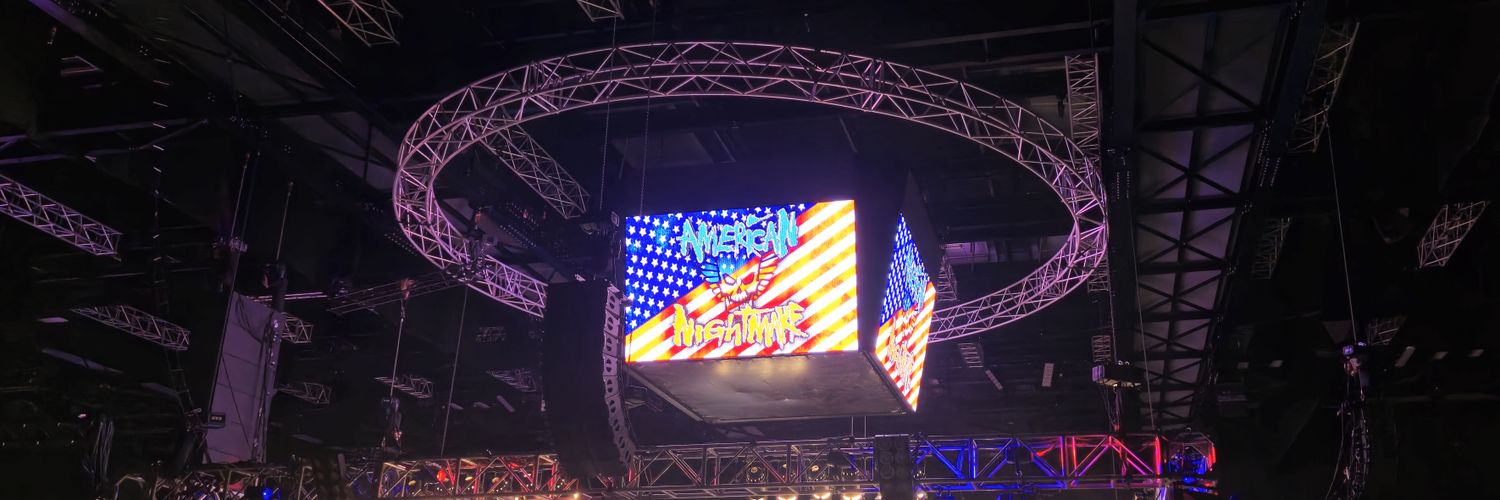 watisdiss's profile banner image