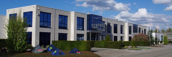 skgikob Profile Banner