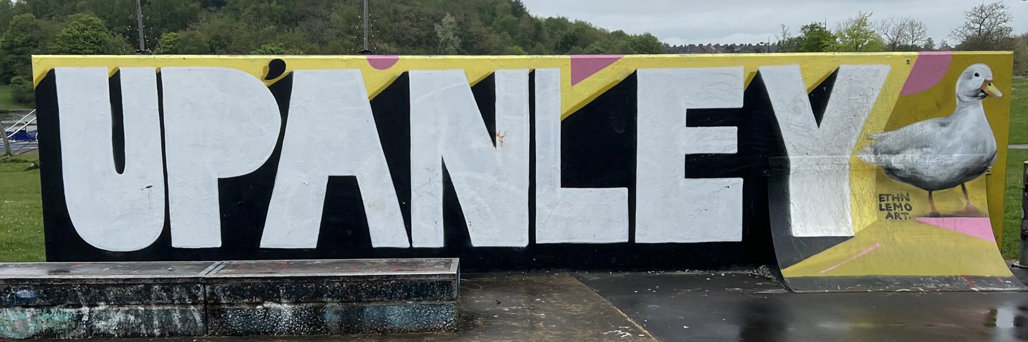 Tom Gayle 💙 banner