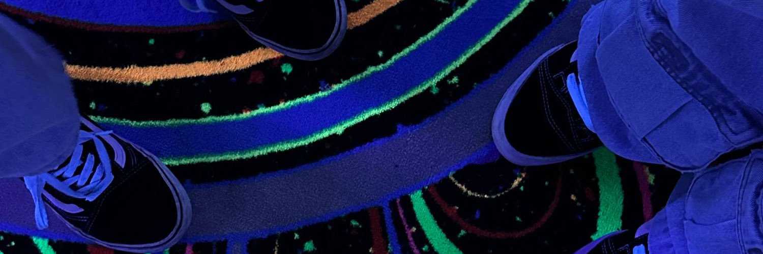 _SaraV__'s profile banner image