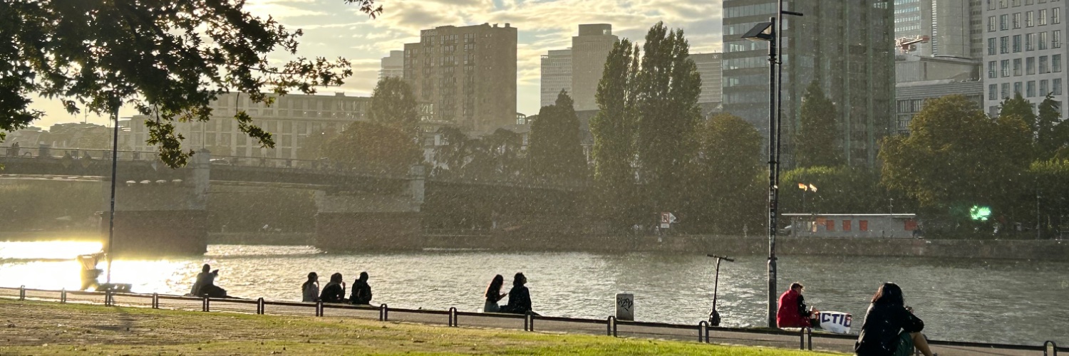 thebeeside_'s profile banner image