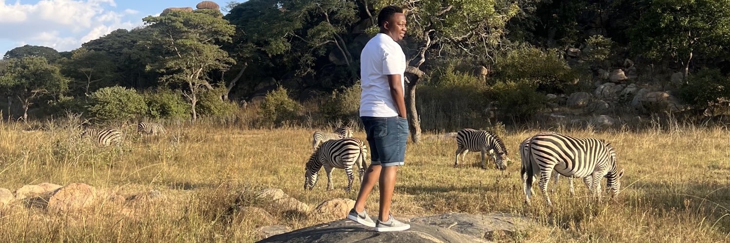 tinotee_wade's profile banner image