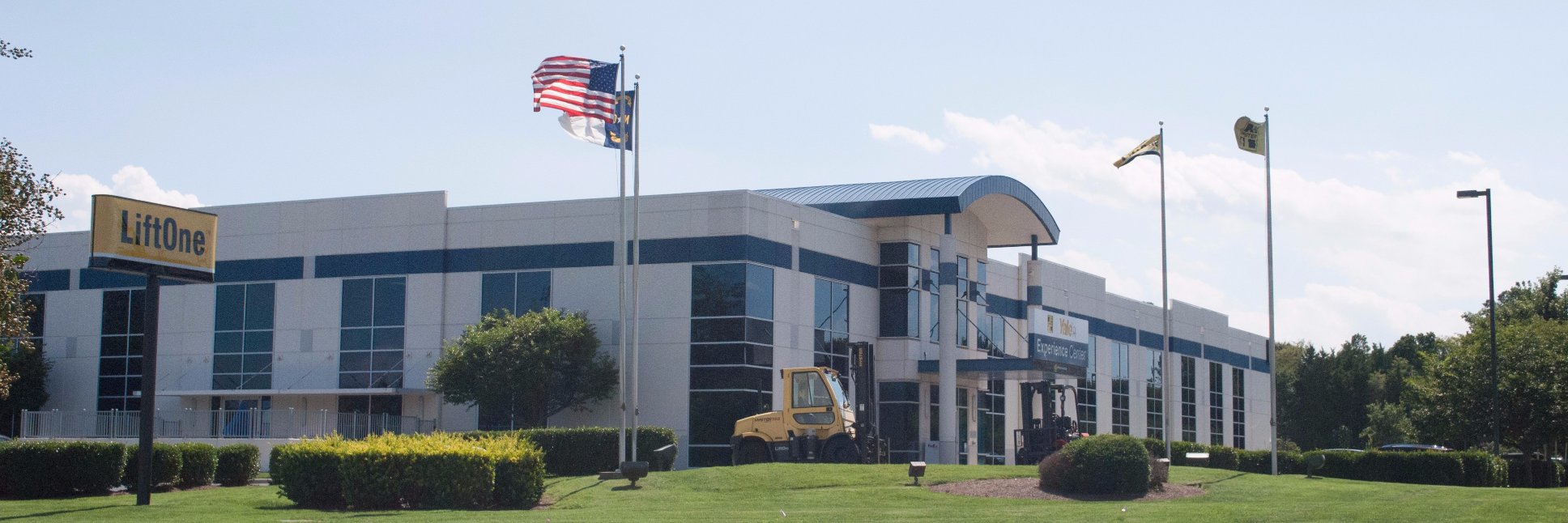LiftOne banner