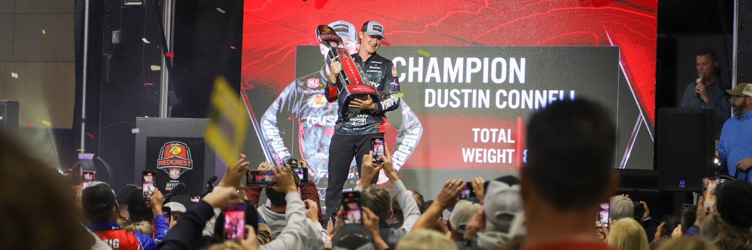 Major League Fishing banner