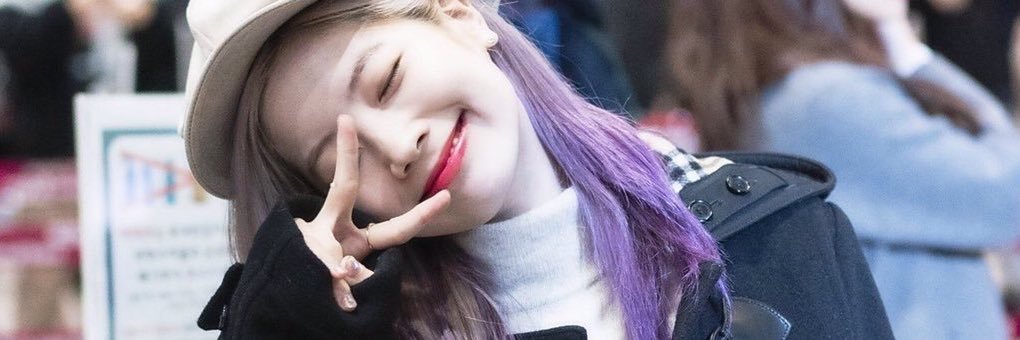 ohsredtwics's profile banner image
