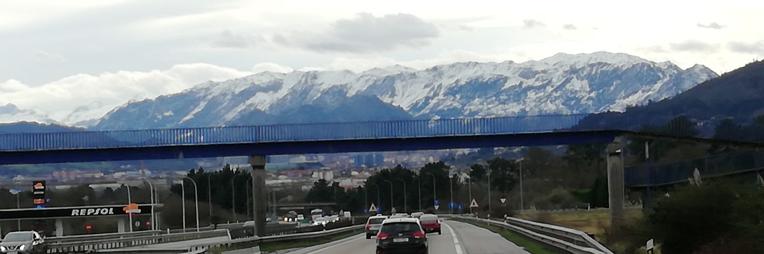 leleborges21's profile banner image
