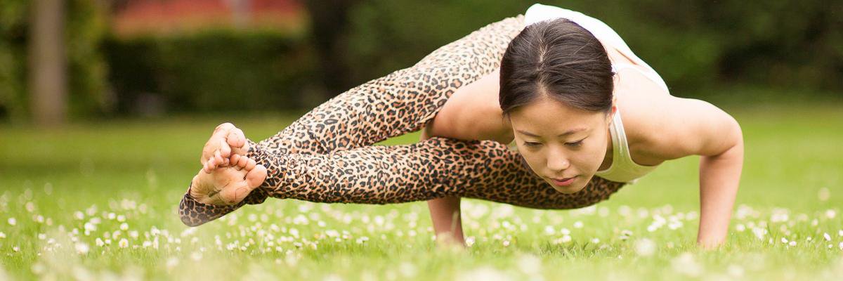 playfullyyoga's profile banner image