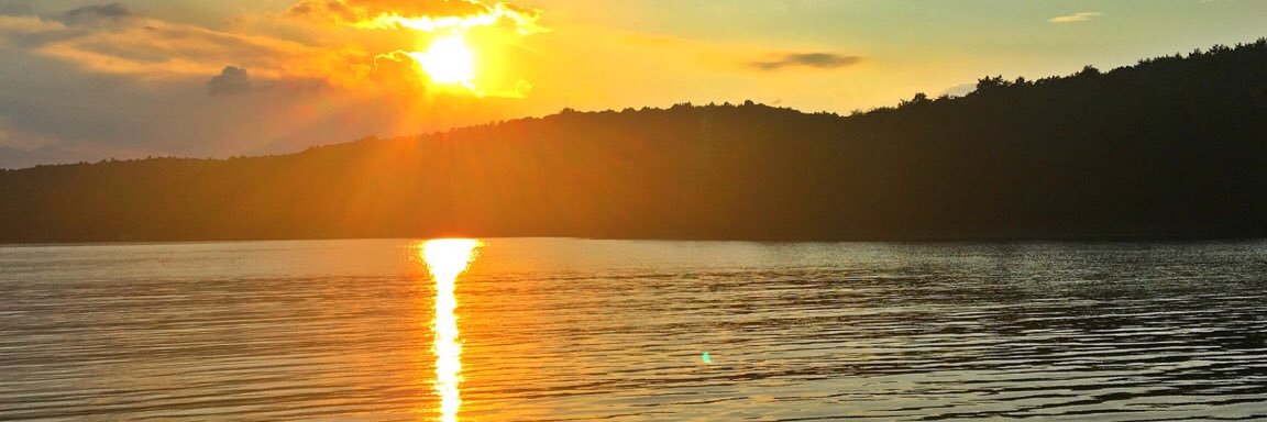 EConlen's profile banner image