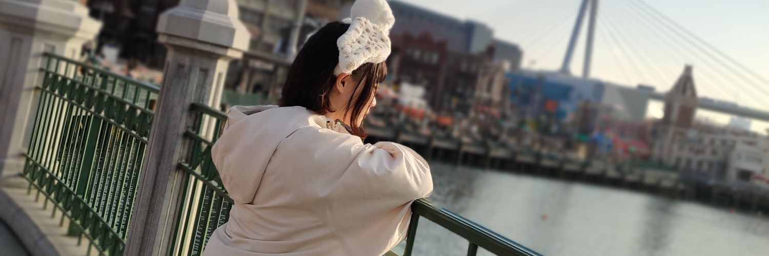 swan_planet's profile banner image