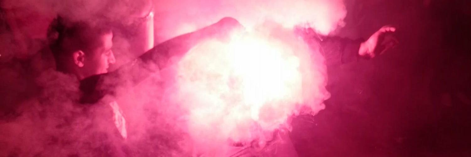 ReshaCr's profile banner image