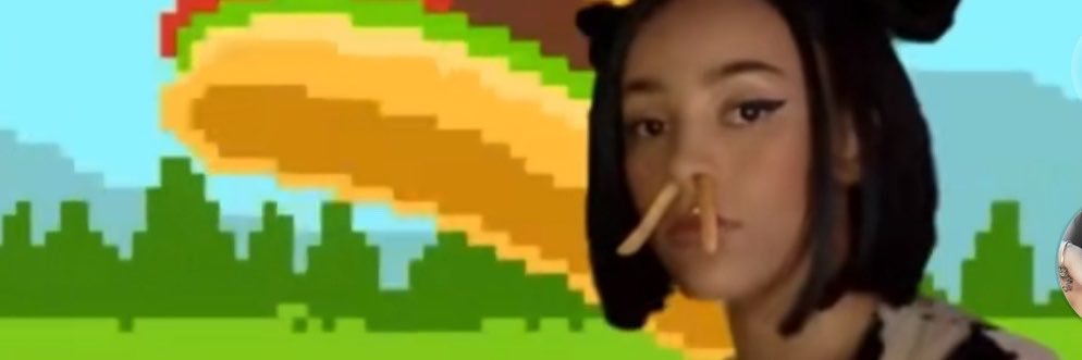 riahreadsnmore's profile banner image