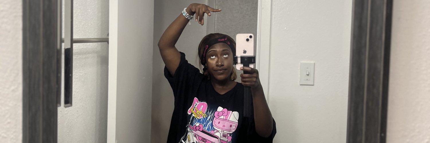 itsaacee's profile banner image