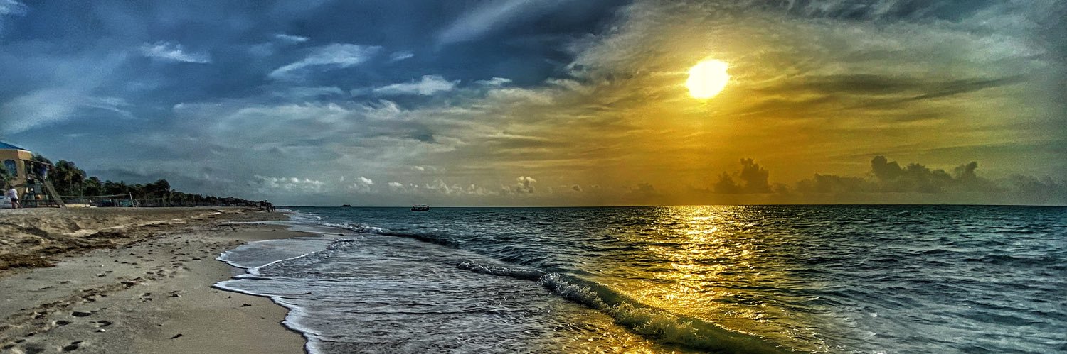 GashPhotos's profile banner image