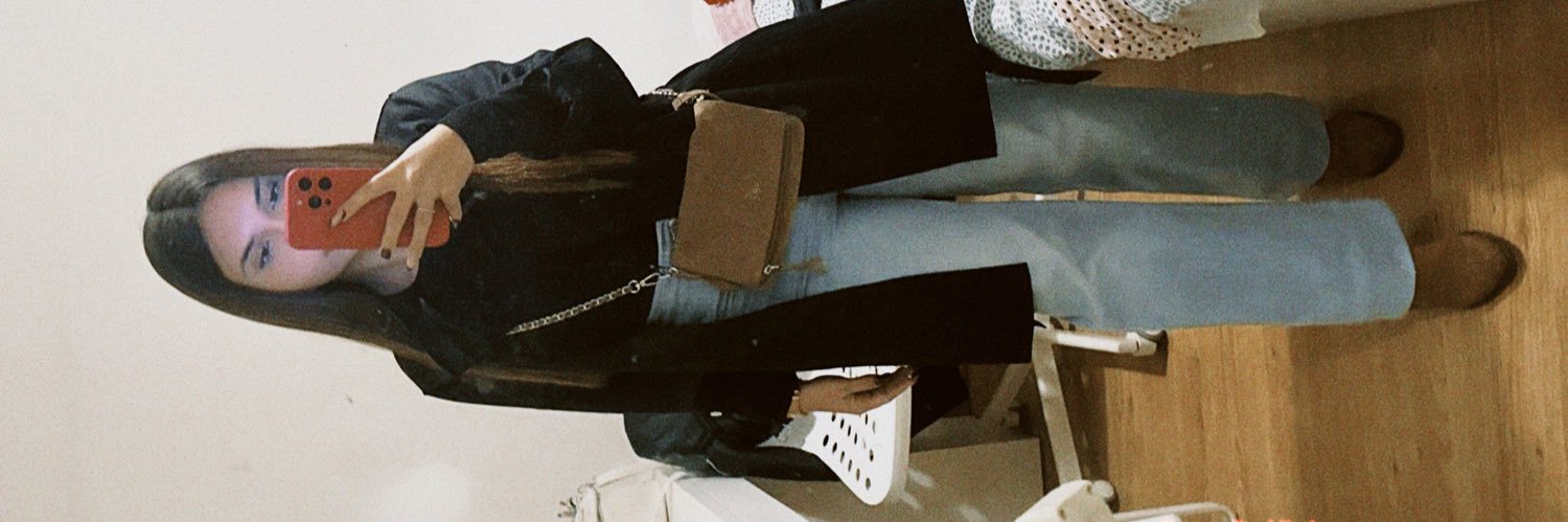 marianaa158's profile banner image