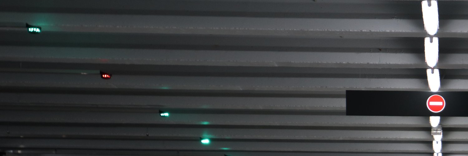 laurahree's profile banner image
