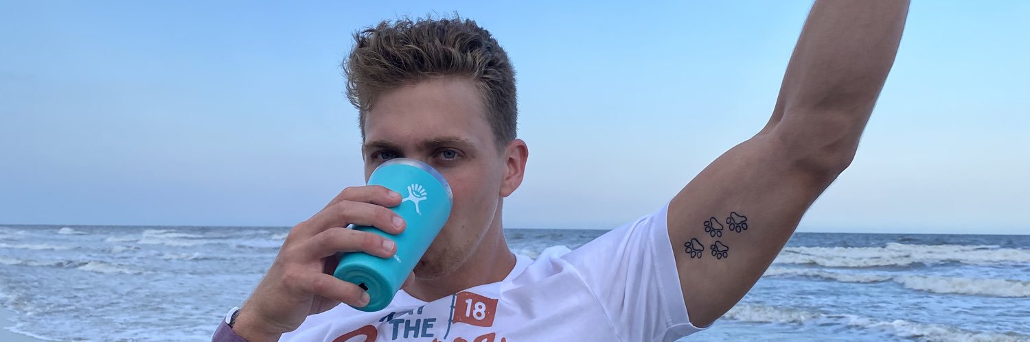 12Molinaro12's profile banner image
