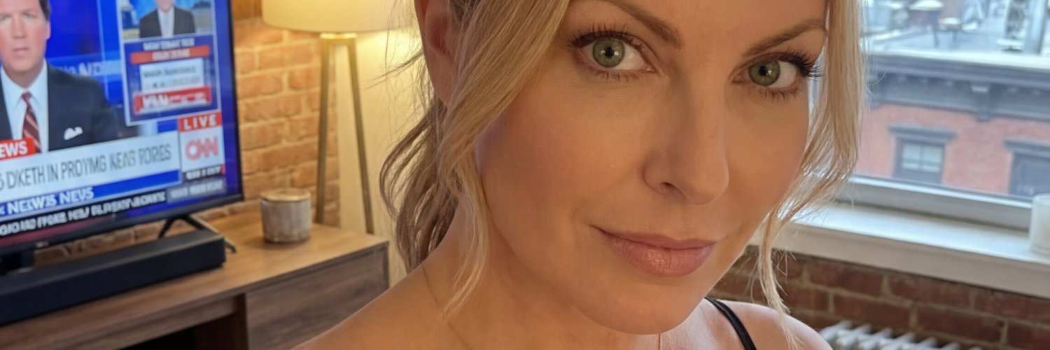 veronicaverter's profile banner image
