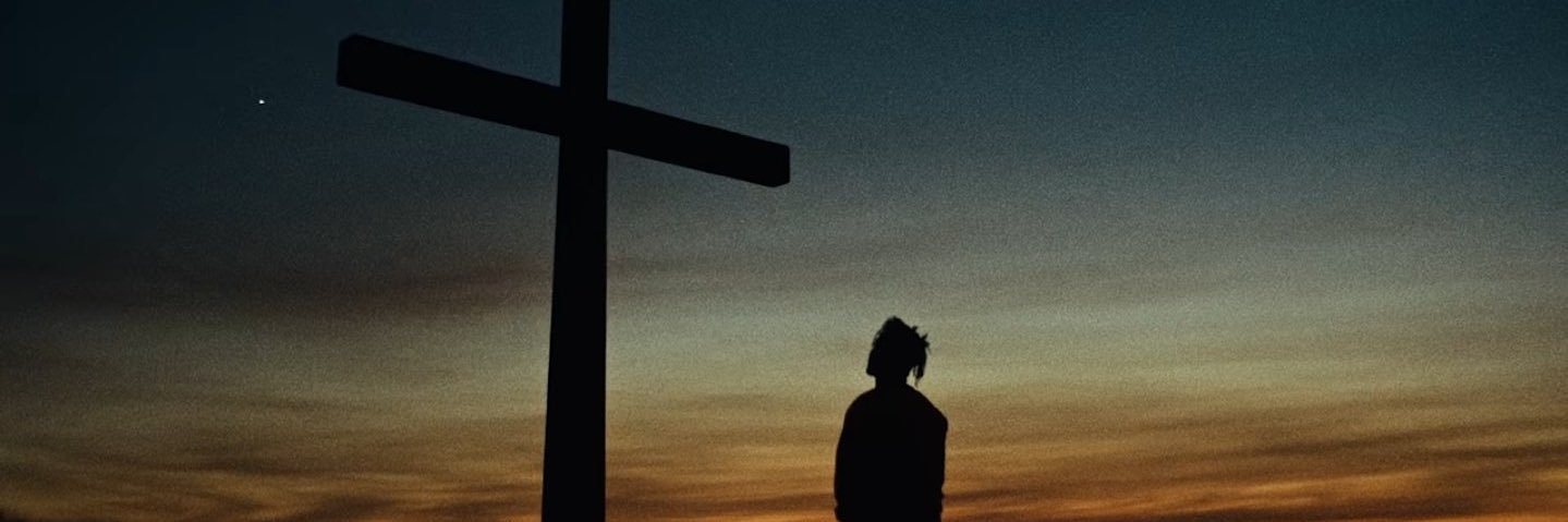 like/rt pinned banner