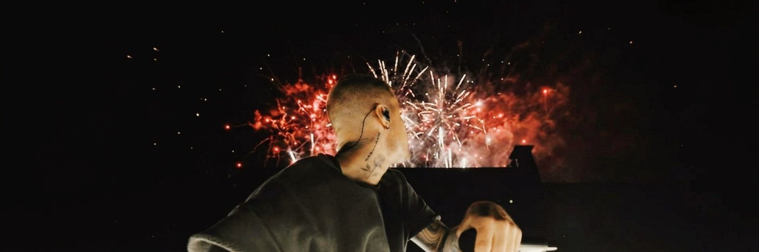 biebsftmalik_'s profile banner image