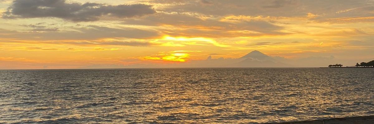 ewsyml's profile banner image