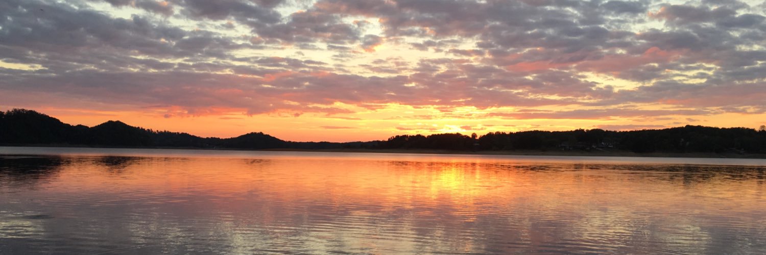 BreakinHips's profile banner image
