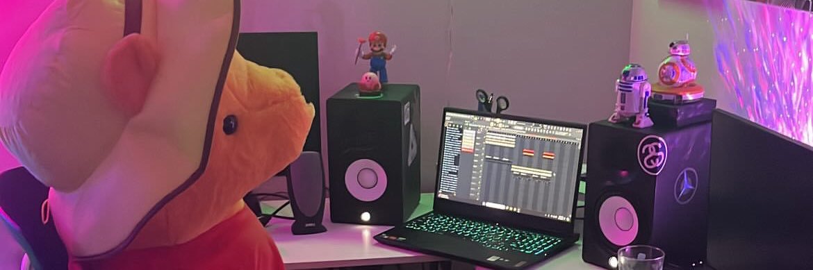 renalddor's profile banner image