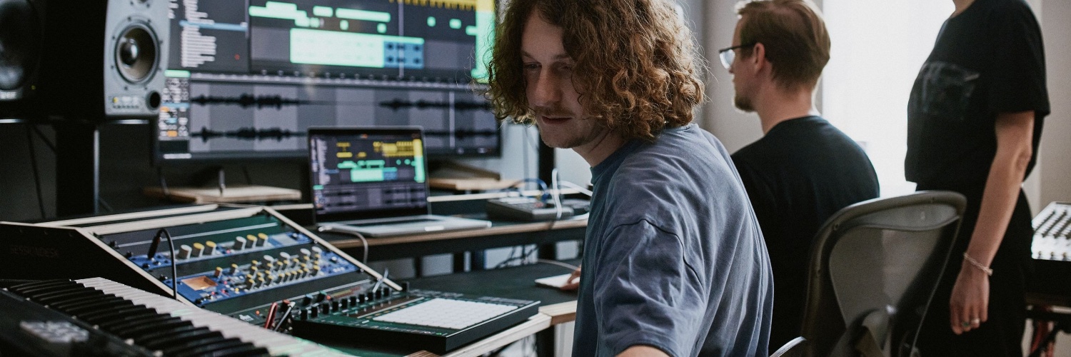 @linuskuner.bsky.social banner