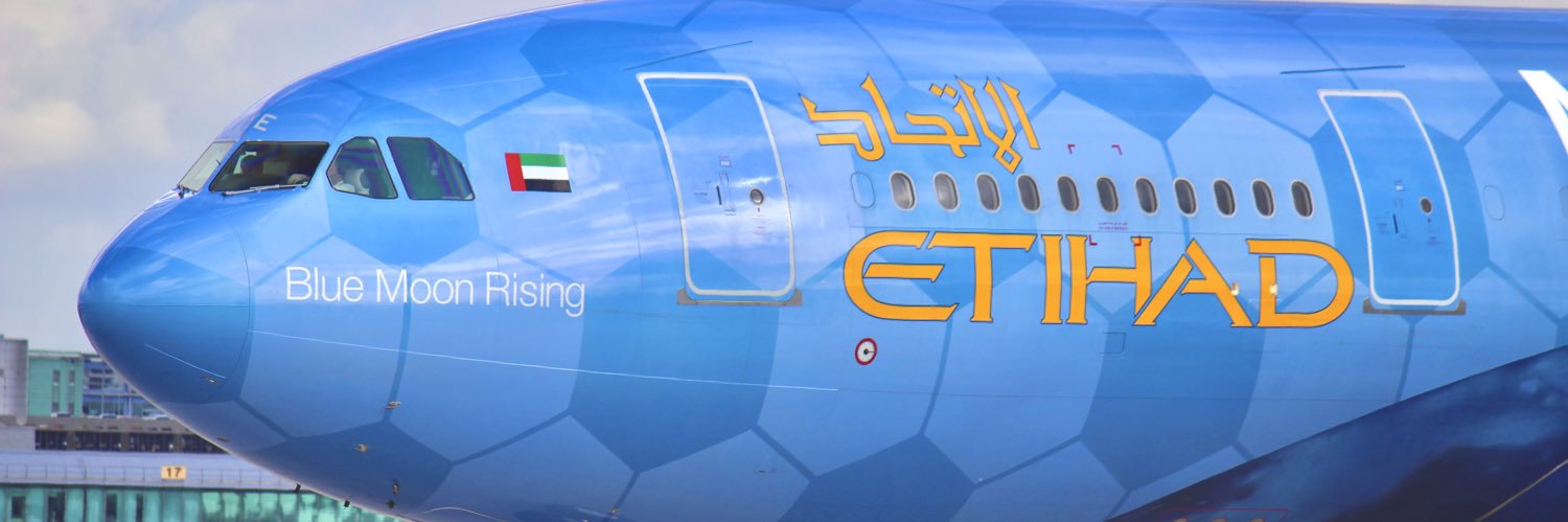 ꪑꫀ𝓲ꪑ𝓲ᥴꫝꪖꫀꪶ banner