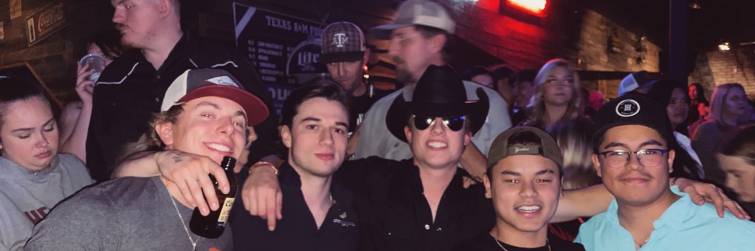 dylan7bell's profile banner image