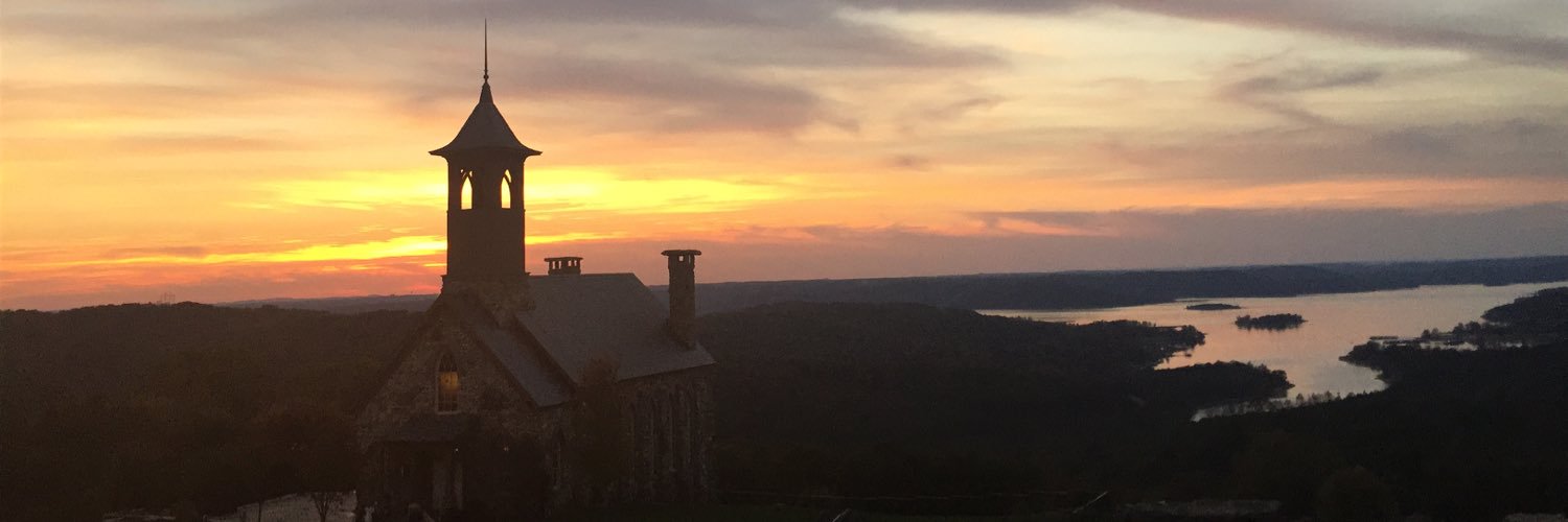 PamTr's profile banner image