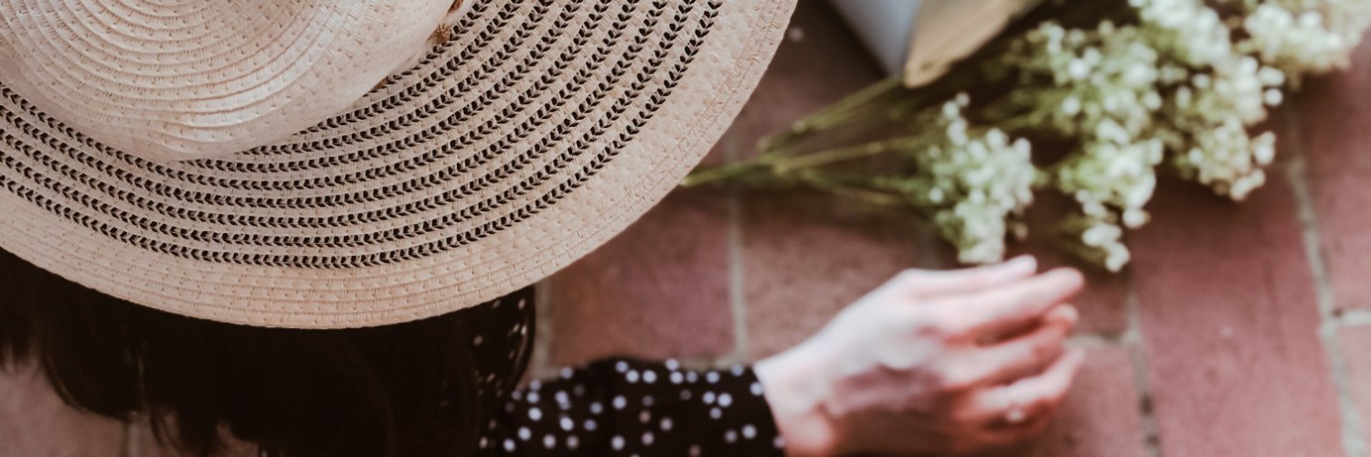 FallOverFashion's profile banner image