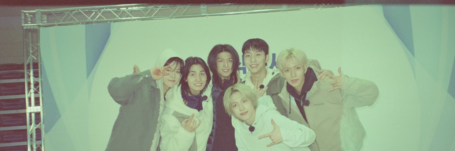 hey8778_'s profile banner image