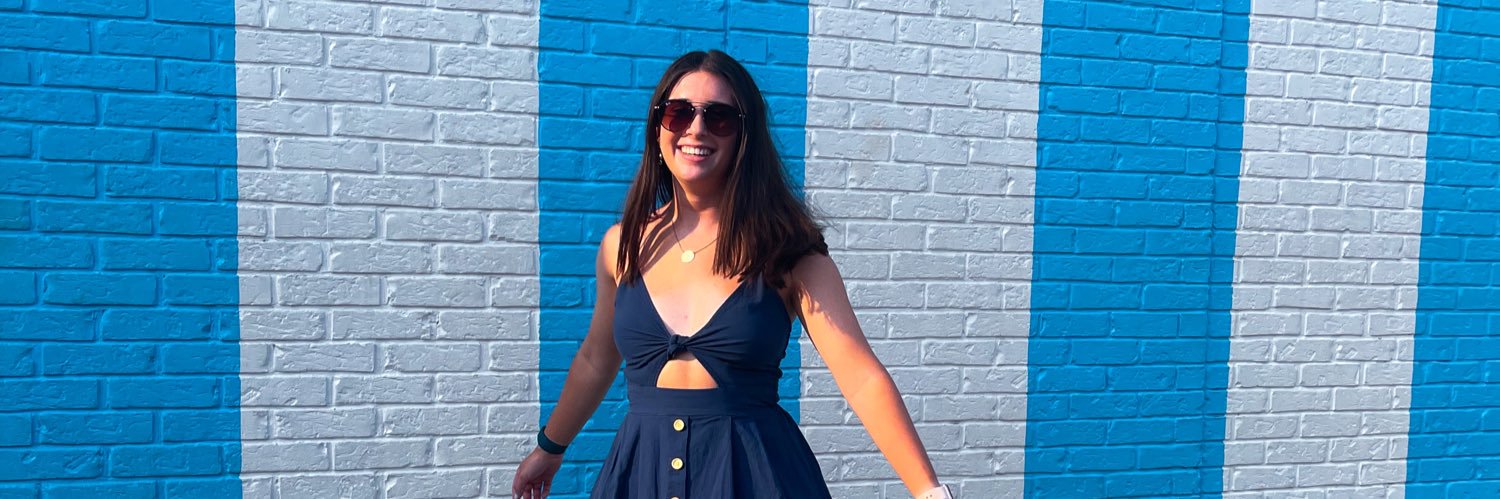 amandazim's profile banner image