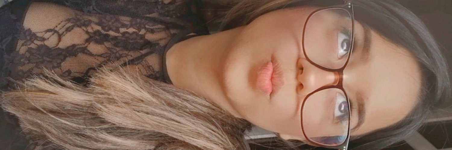 karlaBogado's profile banner image