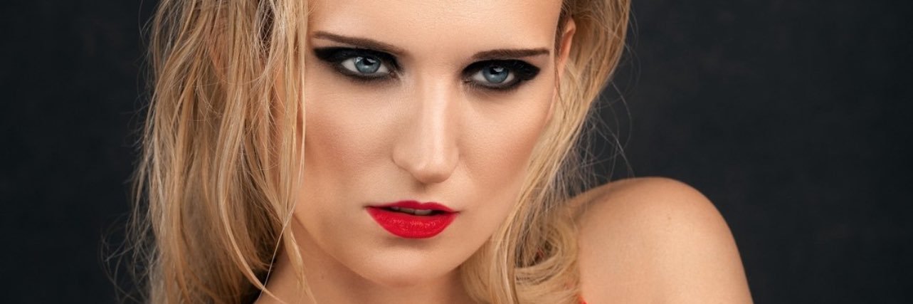 DianaValent's profile banner image