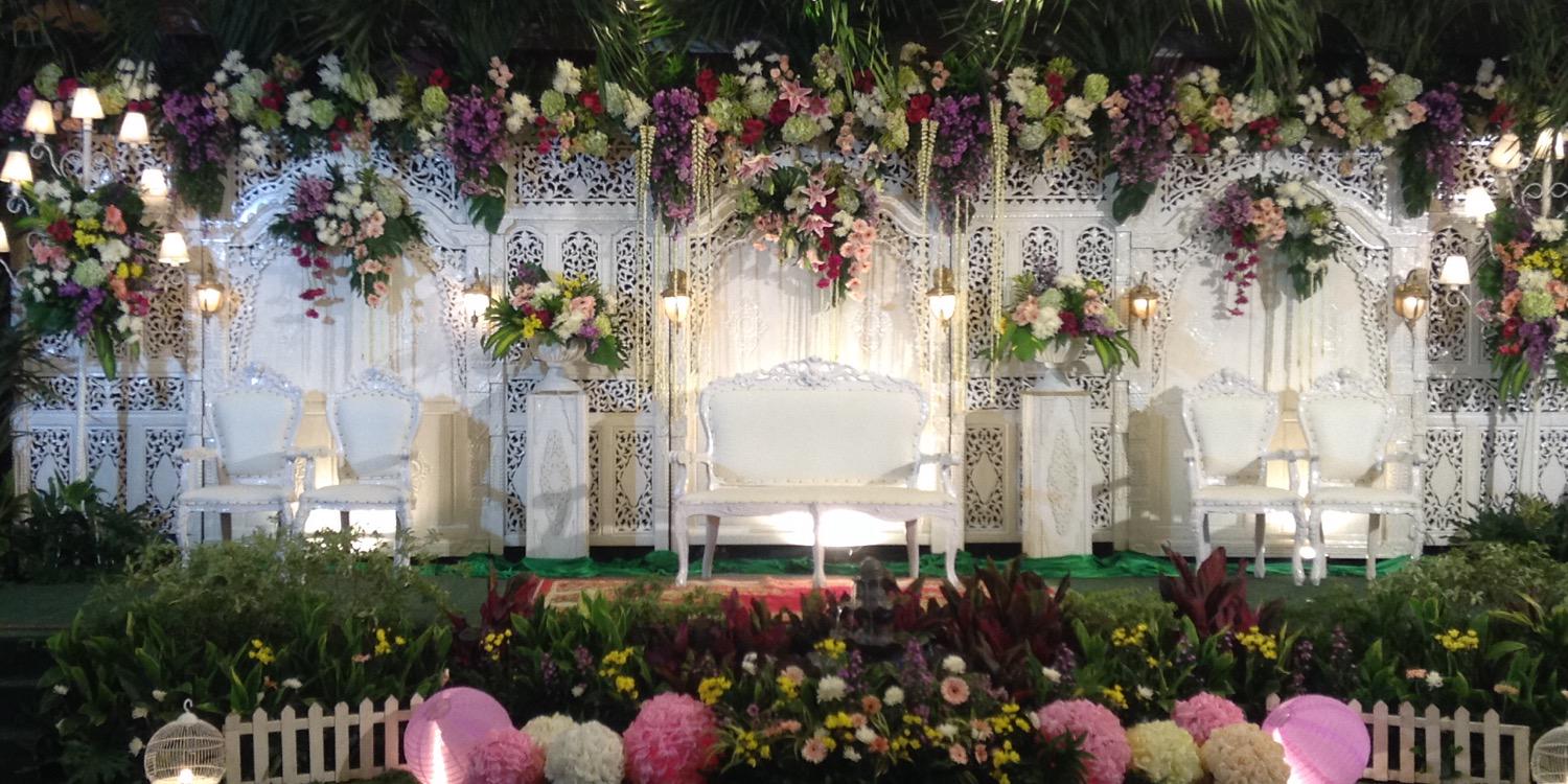 GhayaKharisma's profile banner image