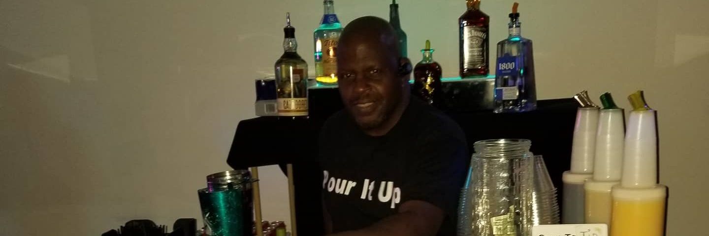 pouritup4u's profile banner image