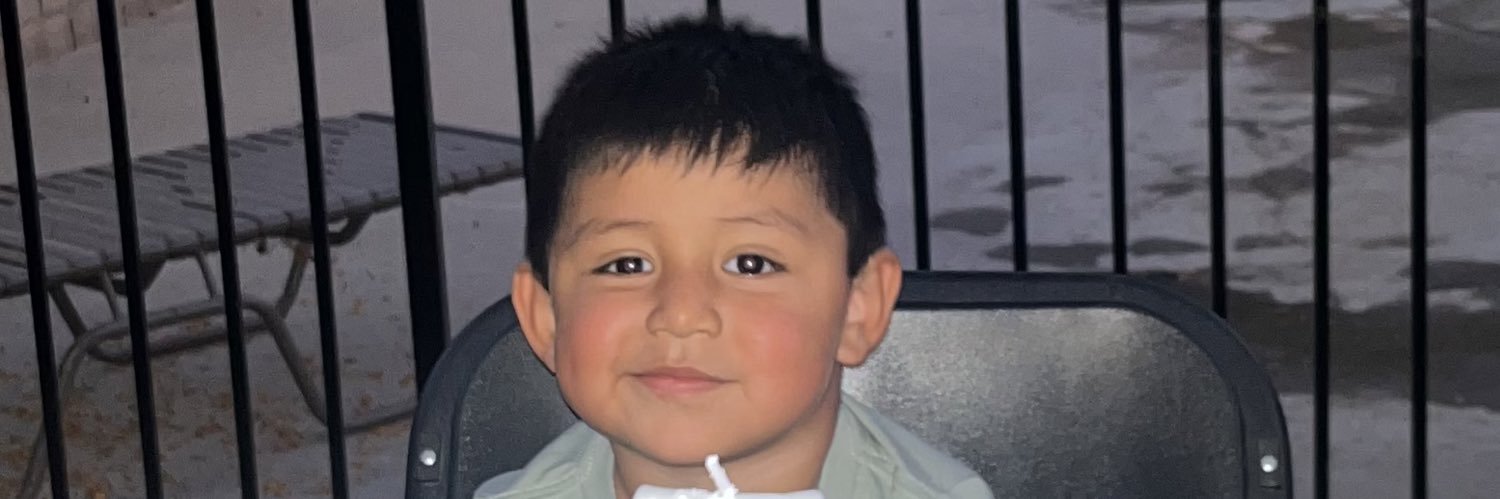 almagonzzalez's profile banner image