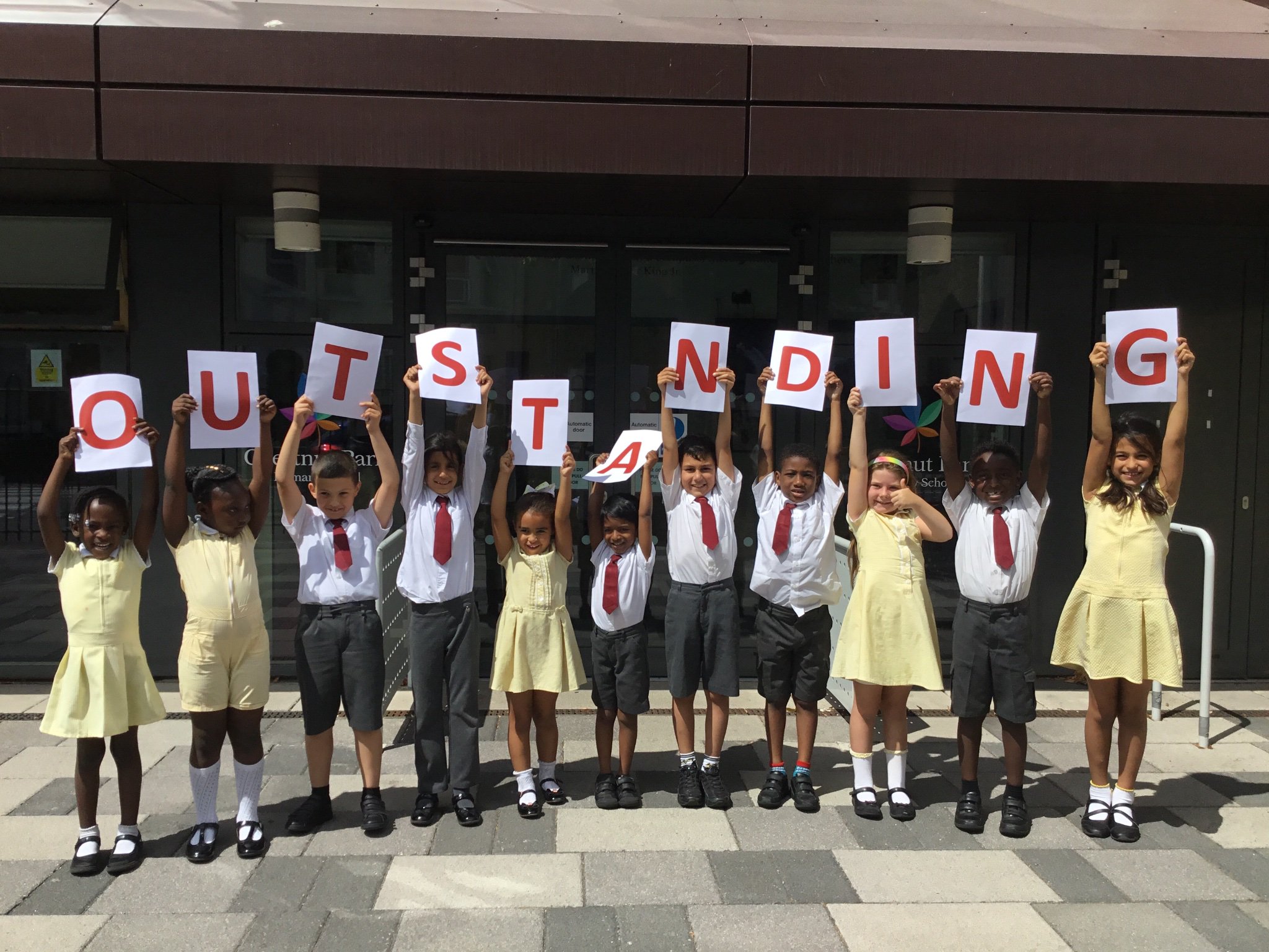 Chestnut Park School banner