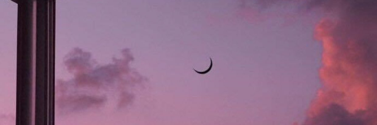 xiuehwee's profile banner image