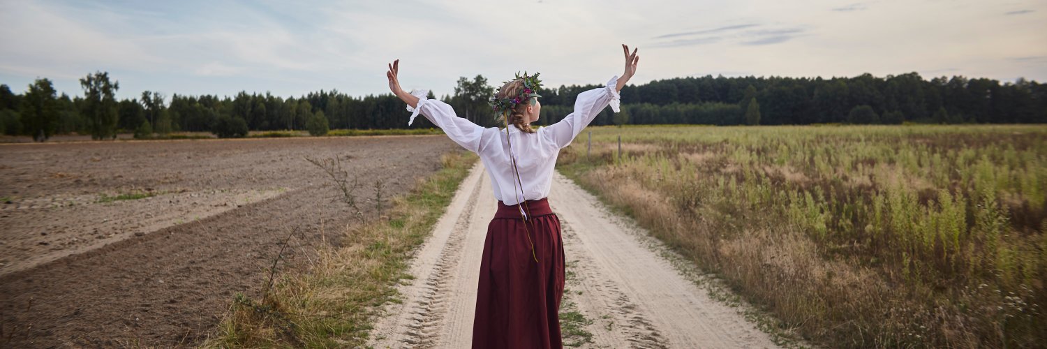 MaryKK16's profile banner image