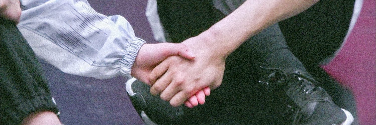 jjing | close banner