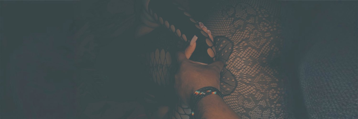 burnttflowers's profile banner image