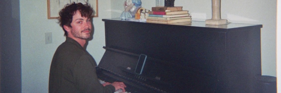 cinderelou's profile banner image