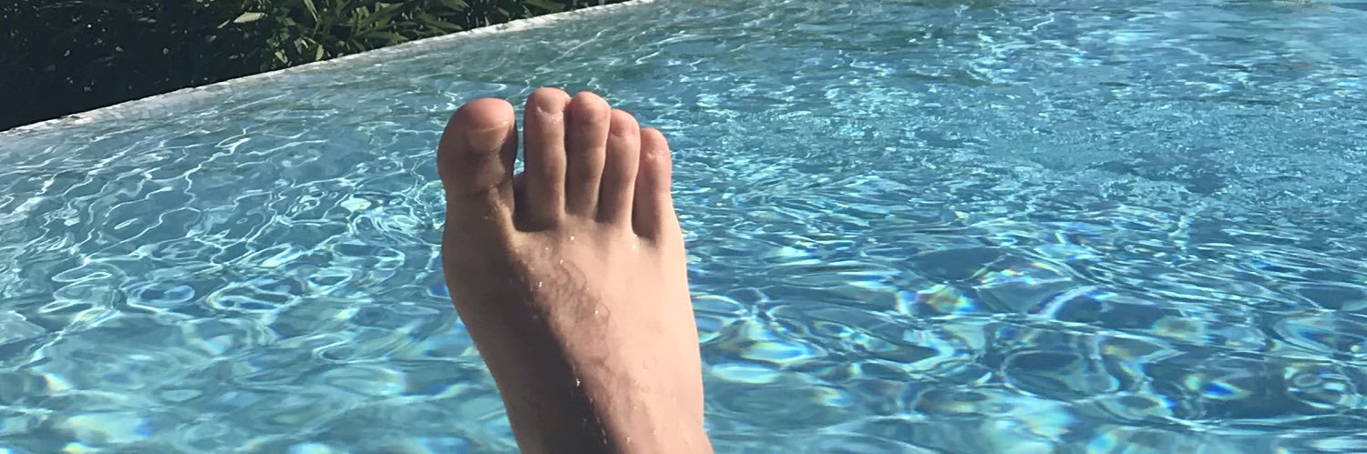 privrab's profile banner image